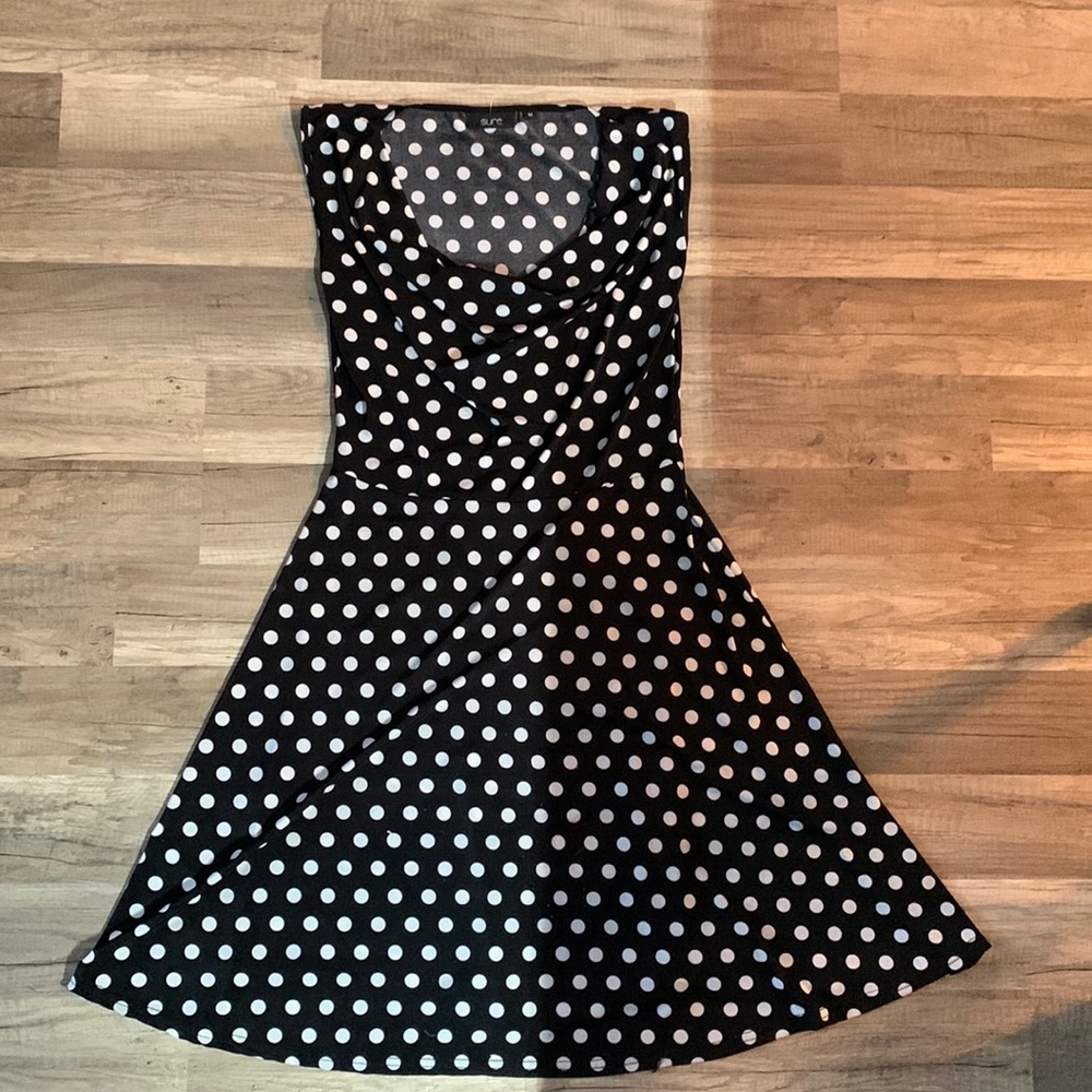 Ladies Sure Black Polka Dot Dress Sz M NWOT